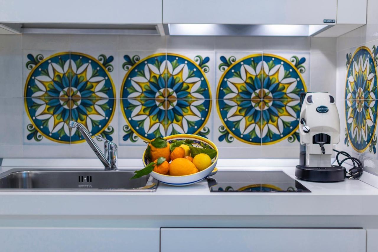 Kapitano Apartments Таорміна Екстер'єр фото